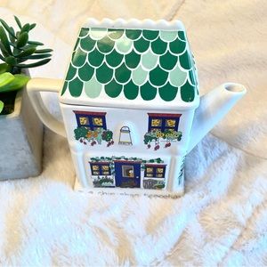 Wade England English Life Teapot collectible Fish and Chips shoppe